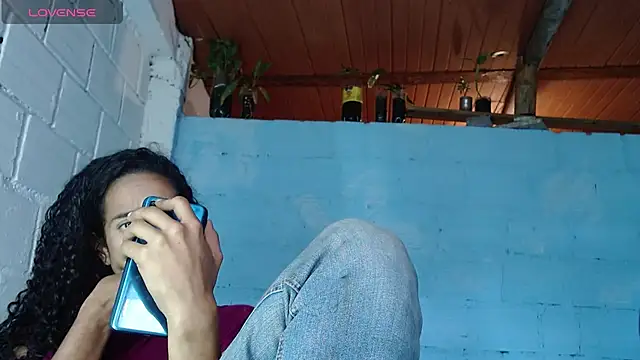 jasminne  online show from October 2025 06:17:02 PM