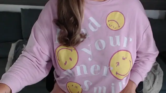 KimMitchelli online show from September 2025 08:49:02 AM