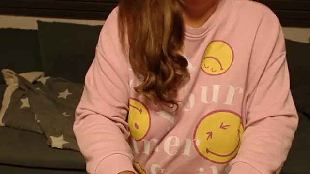 KimMitchelli online show from September 2025 04:26:01 AM