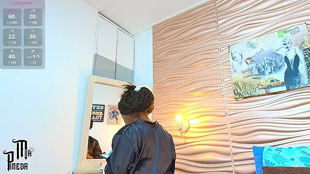 mia pineda online show from September 2025 08:19:01 PM