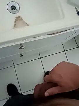 Michel22151gw online show from February 2026 12:15:01 PM