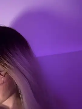 mollyxxx online show from February 2026 01:43:02 AM