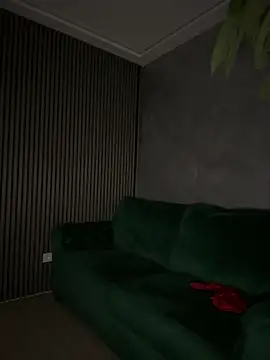 RockQueen A online show from March 2025 08:20:02 AM