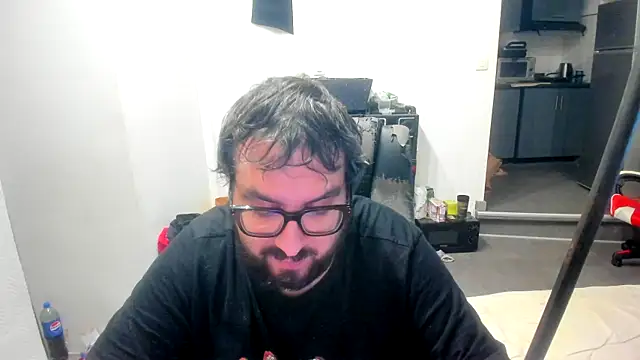 Snapshot of bears549a chatting on November 2025 07:23:02 PM bears549a online show from November 2025 07:23:02 PM