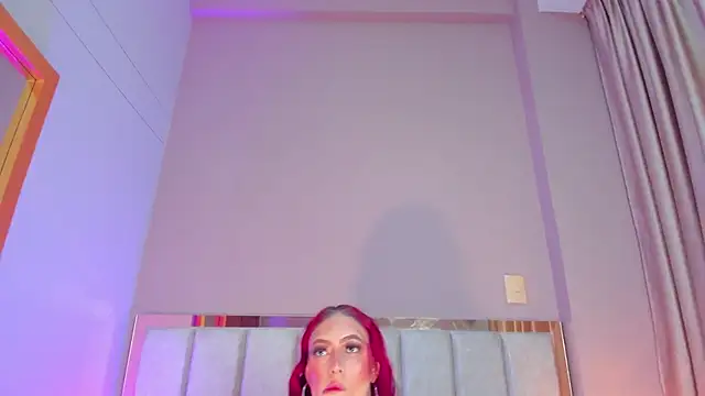 JupiteFox online show from November 2025 12:52:02 AM