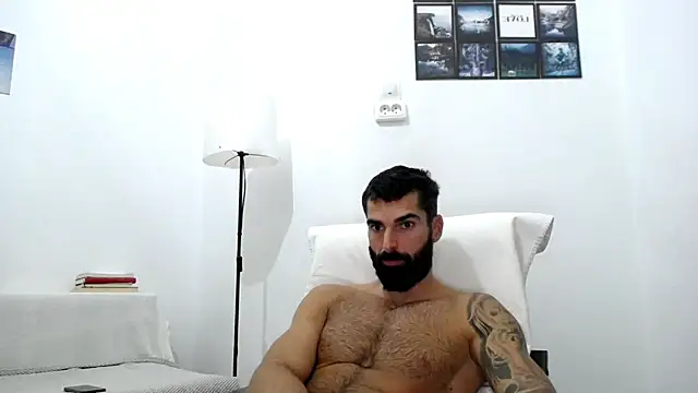 Snapshot of Verycutex chatting on October 2025 06:10:02 AM Verycutex online show from October 2025 06:10:02 AM