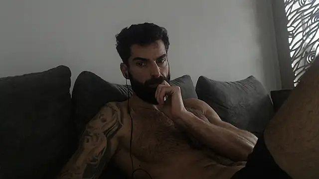 Snapshot of Verycutex chatting on November 2025 08:42:01 AM Verycutex online show from November 2025 08:42:01 AM