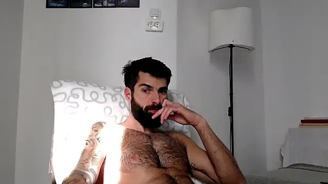 Snapshot of Verycutex chatting on November 2025 09:19:02 AM Verycutex online show from November 2025 09:19:02 AM