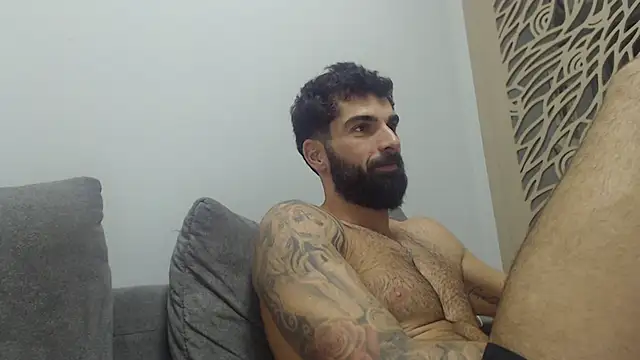 Snapshot of Verycutex chatting on November 2025 09:07:01 PM Verycutex online show from November 2025 09:07:01 PM