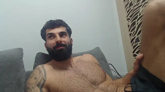 Snapshot of Verycutex chatting on December 2025 08:26:01 PM Verycutex online show from December 2025 08:26:01 PM