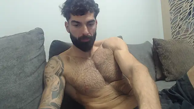 Snapshot of Verycutex chatting on December 2025 06:12:02 AM Verycutex online show from December 2025 06:12:02 AM