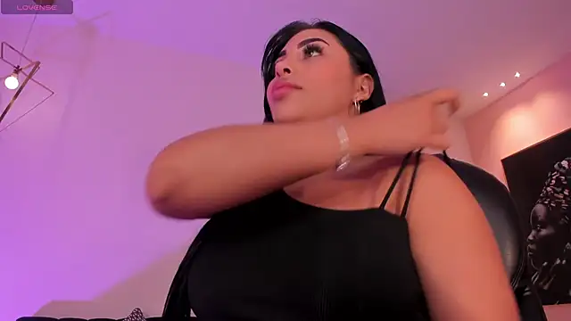 MiaRoberts1 online show from March 2026 09:11:01 PM