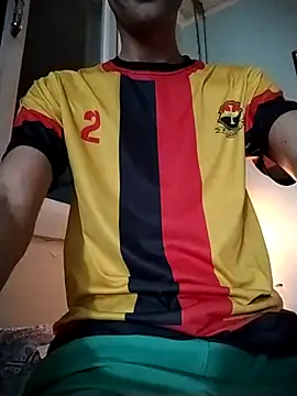 Snapshot of yourboysexy19 chatting on December 2025 03:38:02 AM yourboysexy19 online show from December 2025 03:38:02 AM