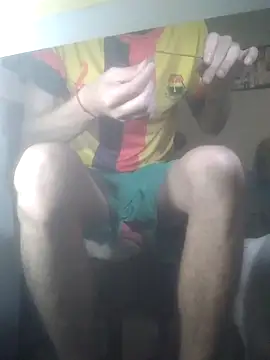 Snapshot of yourboysexy19 chatting on December 2025 12:37:02 AM yourboysexy19 online show from December 2025 12:37:02 AM