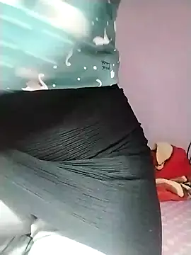 loveyou246 online show from January 2025 10:07:02 AM