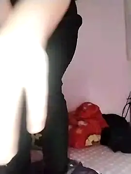 loveyou246 online show from February 2025 11:49:01 PM