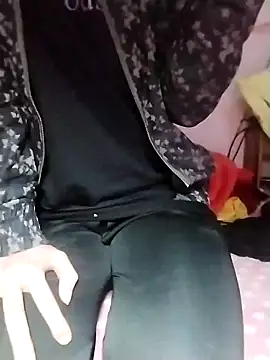 loveyou246 online show from February 2025 10:19:01 AM