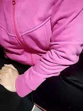 loveyou246 online show from February 2025 04:00:02 PM