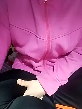 loveyou246 online show from February 2025 01:22:01 AM