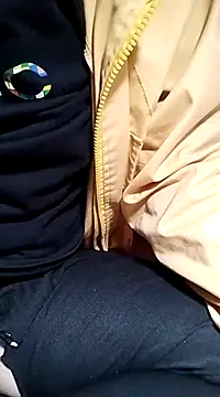 loveyou246 online show from February 2025 03:31:02 PM