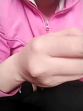 loveyou246 online show from March 2025 04:58:02 AM