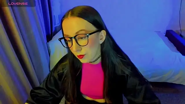 CurlySteph online show from May 2026 08:35:02 PM