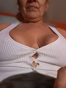 camelia3 online show from February 2026 04:17:01 PM