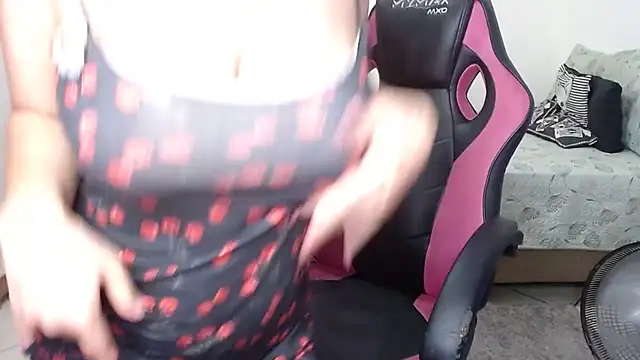 bustycarly online show from February 2025 11:43:01 PM