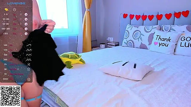 Snapshot of alishauki chatting on February 2025 01:39:01 PM alishauki online show from February 2025 01:39:01 PM