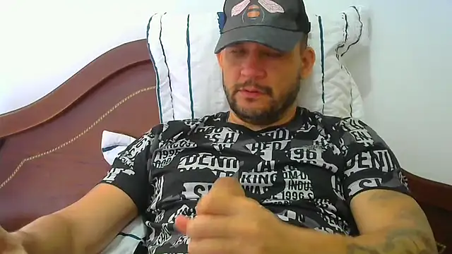 altenori112 online show from December 2025 02:45:02 PM