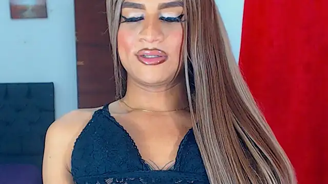 Snapshot of Valenntyna chatting on December 2024 12:44:01 AM Valenntyna online show from December 2024 12:44:01 AM