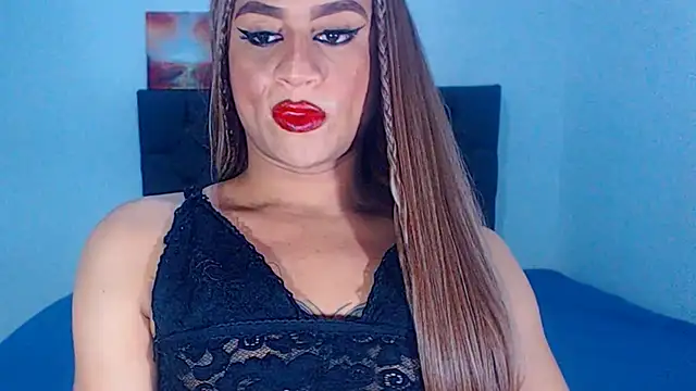 Snapshot of Valenntyna chatting on October 2025 02:21:01 AM Valenntyna online show from October 2025 02:21:01 AM