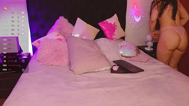 ariana28 online show from April 2026 12:11:02 AM