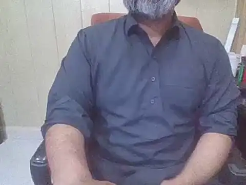 Snapshot of hairymaster95 chatting on July 2026 10:52:01 AM hairymaster95 online show from July 2026 10:52:01 AM