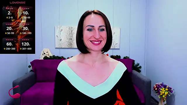 Snapshot of Nia_Smithh chatting on December 2024 01:03:02 PM Nia Smithh online show from December 2024 01:03:02 PM