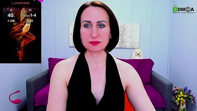 Snapshot of Nia_Smithh chatting on March 2025 04:57:02 PM Nia Smithh online show from March 2025 04:57:02 PM