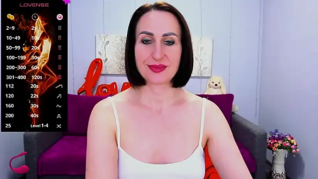 Snapshot of Nia_Smithh chatting on March 2025 01:07:02 PM Nia Smithh online show from March 2025 01:07:02 PM