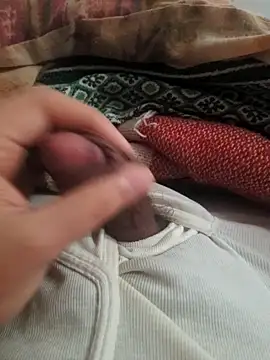 Snapshot of Ummfuss1 chatting on January 2025 01:24:01 PM Ummfuss1 online show from January 2025 01:24:01 PM