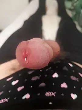 Snapshot of Ummfuss1 chatting on October 2025 01:45:02 PM Ummfuss1 online show from October 2025 01:45:02 PM