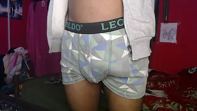 Snapshot of longdickservice chatting on February 2025 10:08:02 AM longdickservice online show from February 2025 10:08:02 AM