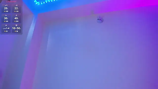 Snapshot of divinesalome chatting on January 2025 07:56:02 PM divinesalome online show from January 2025 07:56:02 PM