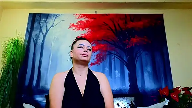 Snapshot of ElizabethEven chatting on November 2025 10:31:02 PM ElizabethEven online show from November 2025 10:31:02 PM