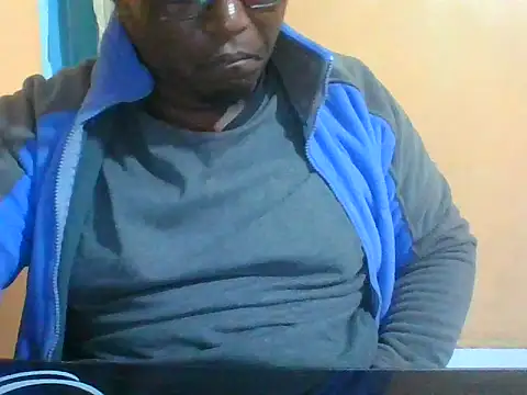 honeyswit online show from June 2026 09:48:02 PM
