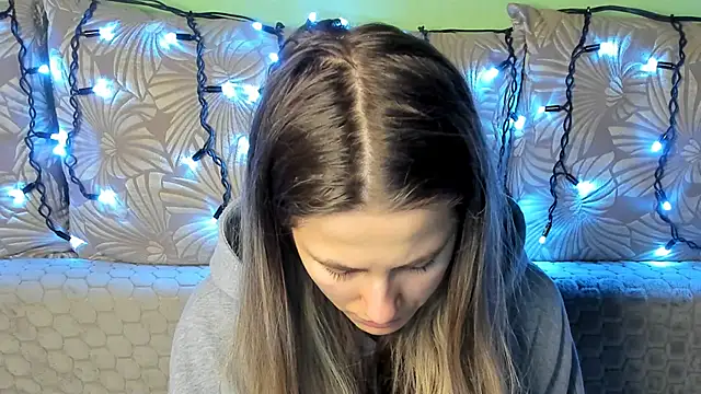 MaggieCake online show from February 2026 02:51:01 AM