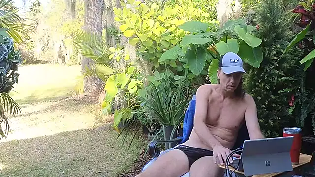 Snapshot of eliberator1777 chatting on January 2025 09:14:02 PM eliberator1777 online show from January 2025 09:14:02 PM