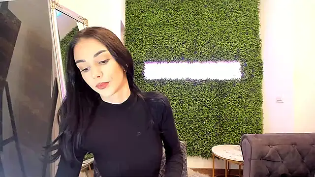 Snapshot of realhotfallingdevil chatting on January 2025 10:32:02 AM realhotfallingdevil online show from January 2025 10:32:02 AM