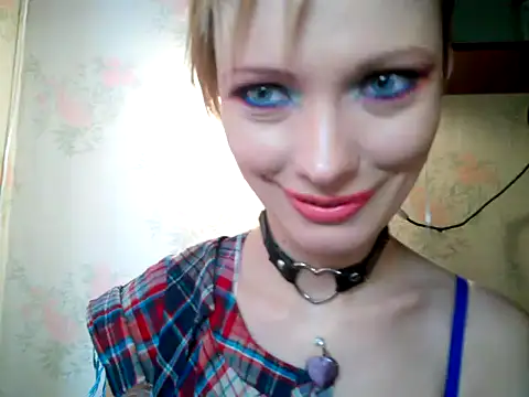 WildMissNiks online show from January 2025 10:23:02 AM