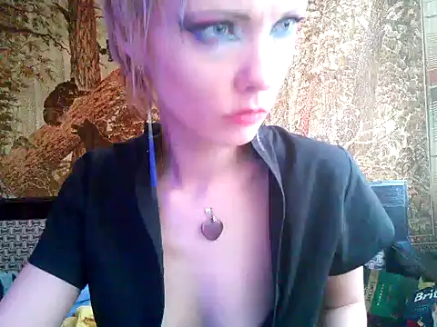WildMissNiks online show from February 2025 12:03:02 PM