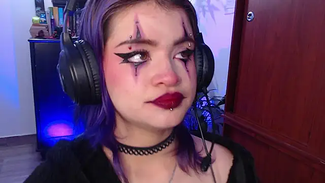 Snapshot of Raventh_ chatting on October 2025 11:55:02 AM Raventh online show from October 2025 11:55:02 AM