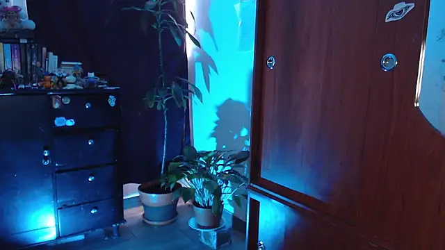 Snapshot of Raventh_ chatting on November 2025 12:38:01 PM Raventh online show from November 2025 12:38:01 PM